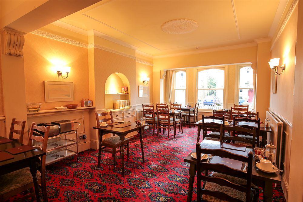 Fernbank Hotel Basingstoke Extérieur photo